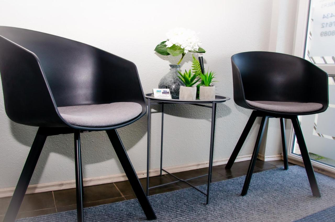 B&B Guesthouse - Bed And Breakfast Keflavik Centre ภายนอก รูปภาพ